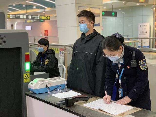 成都首張軌道智慧黨建地圖發(fā)布?。ǔ啥际讖堒壍乐腔埸h建地圖發(fā)布了嗎）